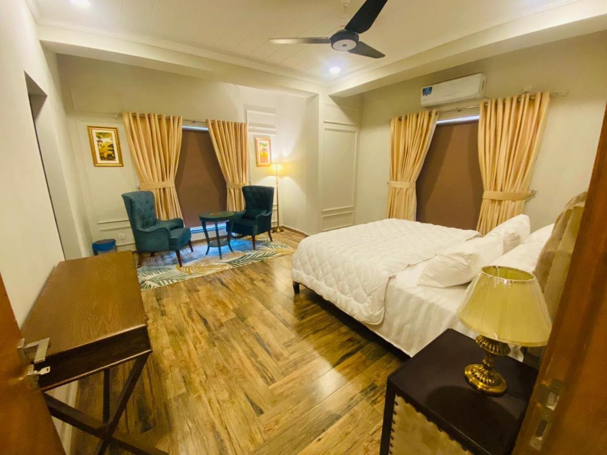 Holidazzle Serviced Apartments Bahria Town Rawalpindi Buitenkant foto