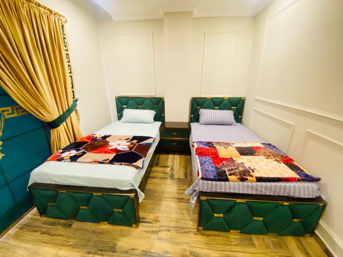 Holidazzle Serviced Apartments Bahria Town Rawalpindi Buitenkant foto
